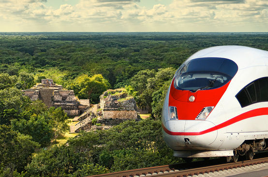 Fotomontaje: Selva Maya y tren, paisaje de las ruinas de Ek Balam