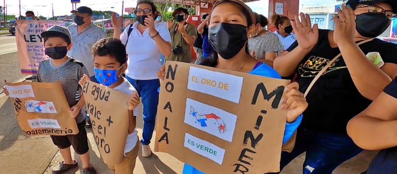 En Panamá, el gobierno ha utilizado el pretexto de la reactivación económica para intentar acelerar la expansión minera Protesta en contra de la minería en Panamá, durante la pandemia de Covid 19