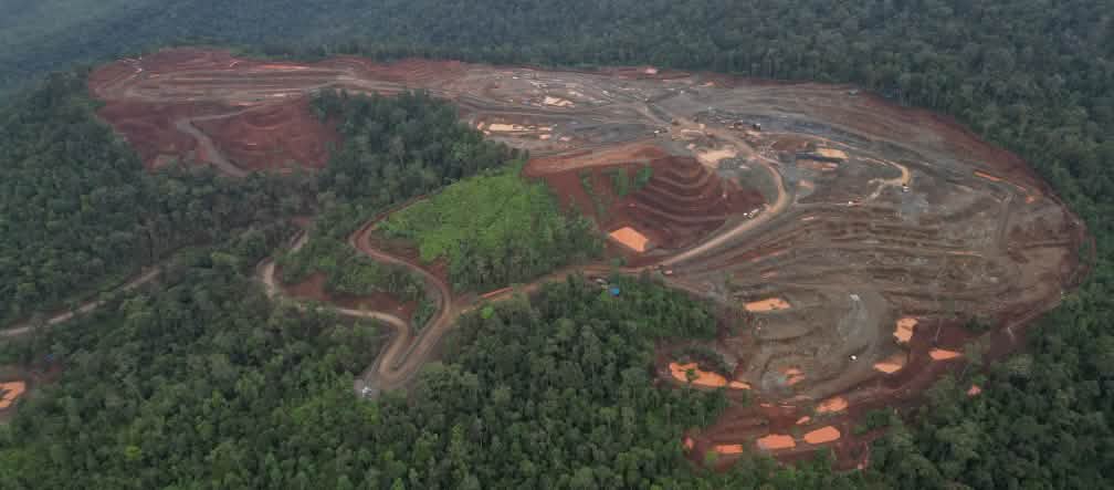 Municipio de Brooke's Point, 2024. Están destruyendo el bosque primario rico en biodiversidad de la Reserva del Hombre y la Biosfera de Palawan,  declarada por la UNESCO, para construir una mina de la Ipilan Nickel Corporation (INC). Mina de níquel en medio de un bosque tropical destruido