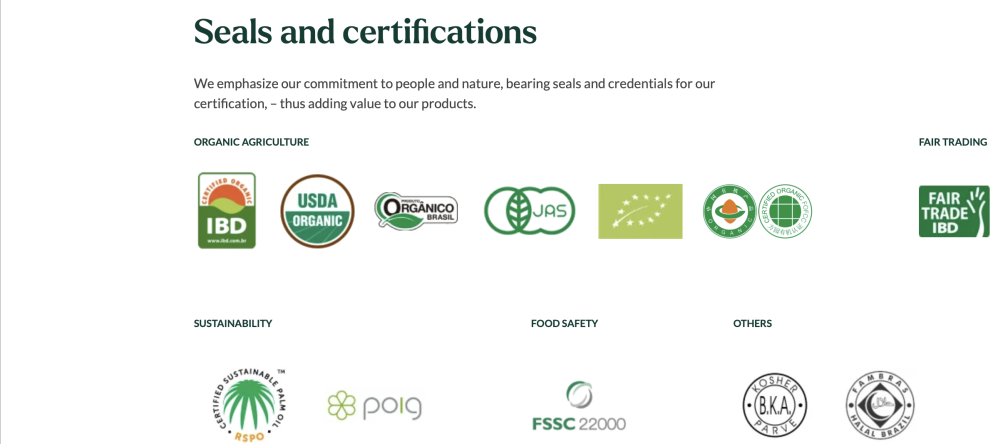 Captura de pantalla de la página web de la empresa Agropalma en la que aparecen los logotipos de los distintos "sellos" concedidos a la empresa. Captura de pantalla de la página web de Agropalma con los logotipos de los distintos "sellos" concedidos a la empresa.