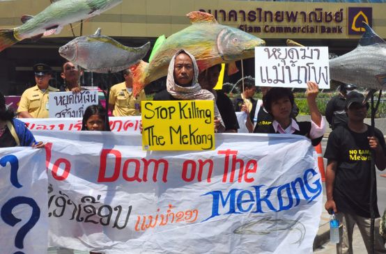 Protesta en Tailandia en defensa del río Mekong
